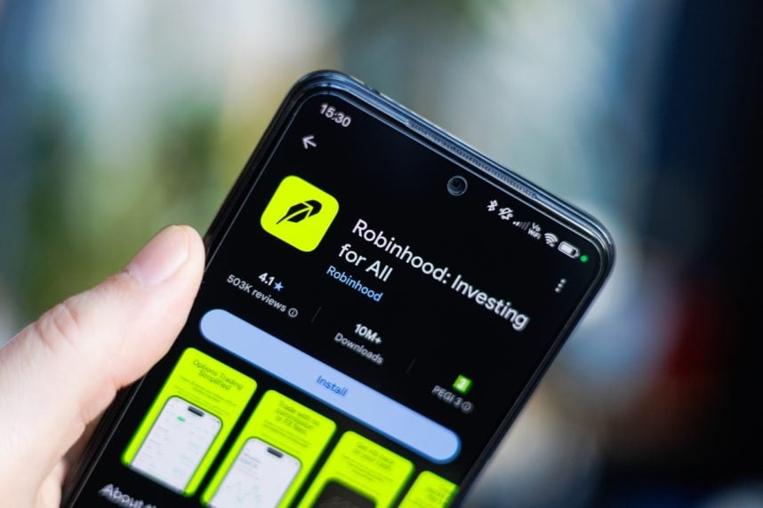 Robinhood Lawsuit: SHOCKING $100 Million Gambling CLAIM ROCKS Markets!