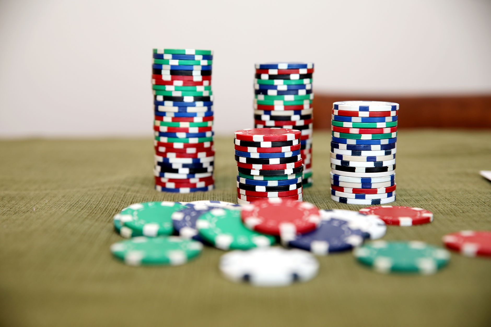 GR8_TECH Unleashes MTS: BIG Wins for Canadian Sports Bettors?!