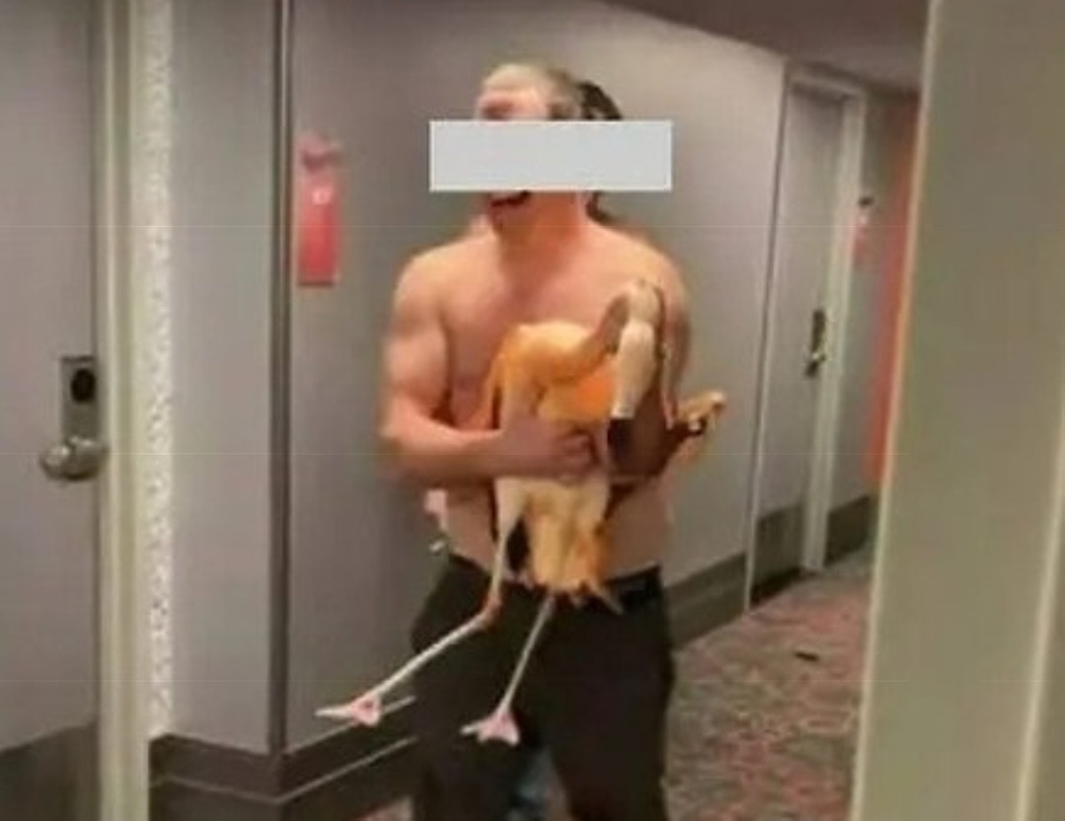 SHOCKING Vegas Flamingo Trial: Juror REMOVED After PROFANE Outburst!