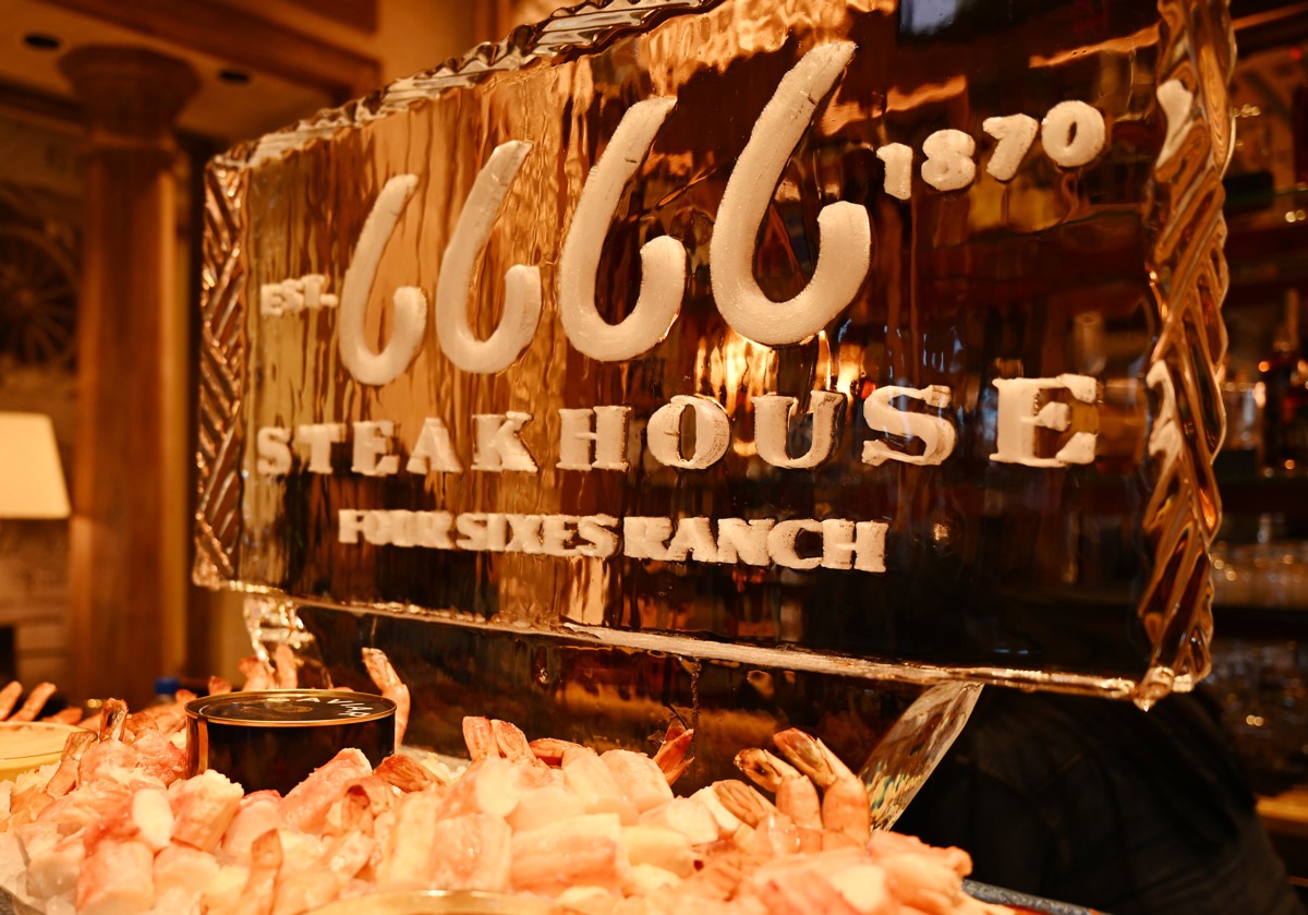 VEGAS SHOCKER: Four Sixes Steakhouse JUMPS to MGM! BIG $ Move!