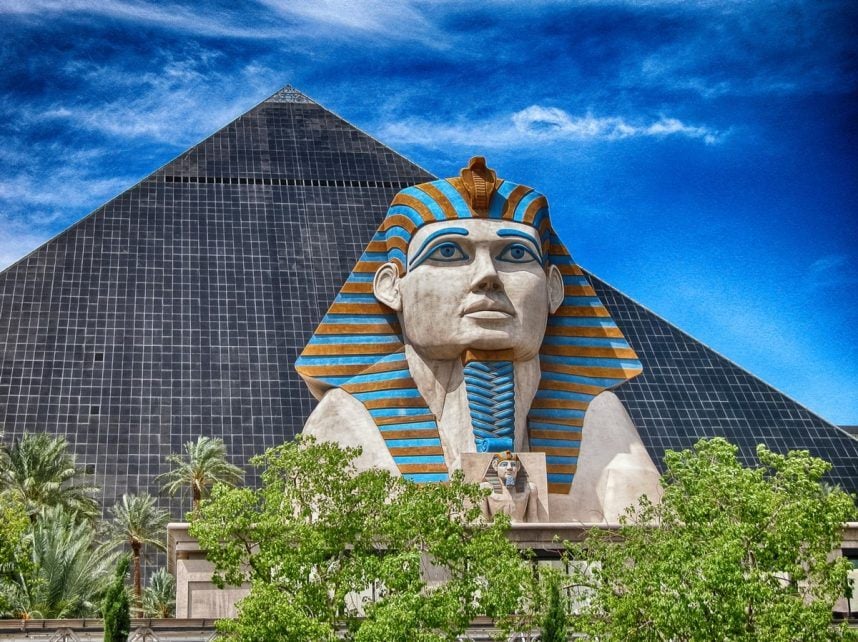 VEGAS SECRET REVEALED: Luxor's 10,000x Jinx Could IMPACT YOUR WINS!