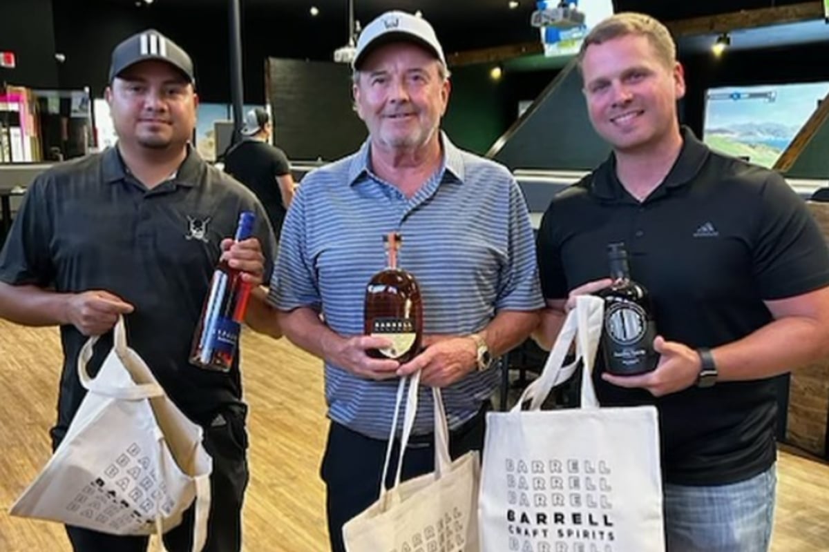 GOLF LEGEND'S ILLEGAL BOOKIE RING EXPOSED: $1M+ SHOCKER!