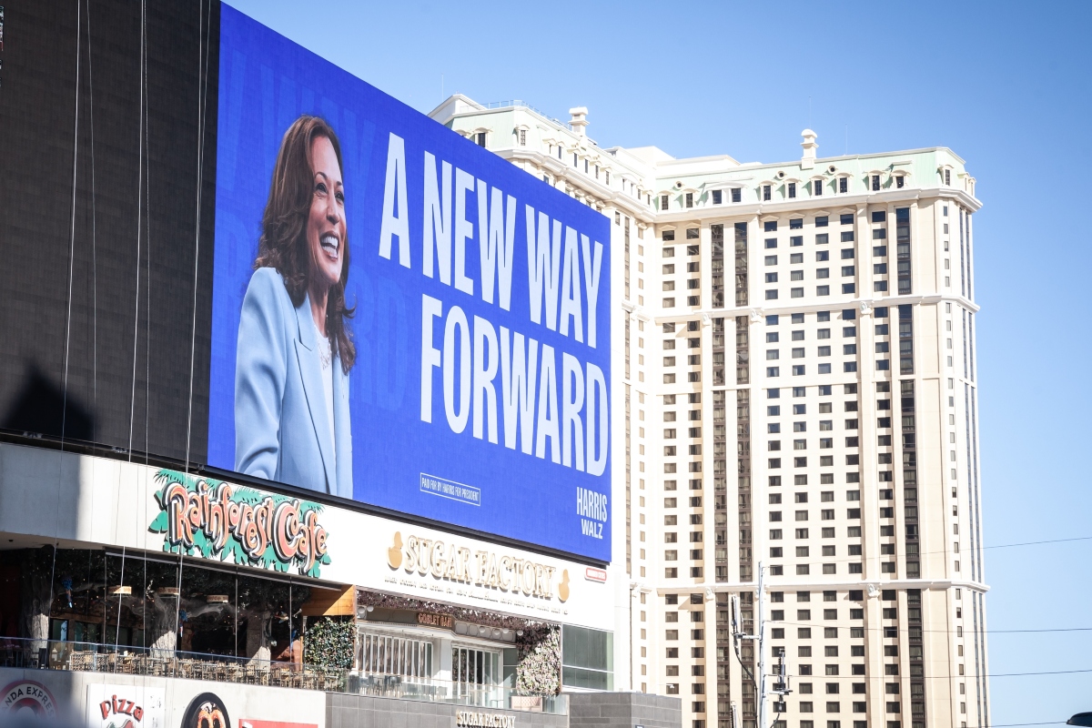 Kamala Harris Rallies Vegas: HUGE Impact on Canadian Casino Wins?